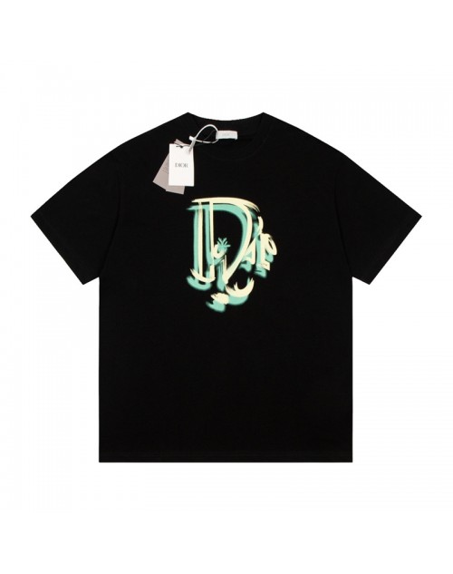 Dior T-shirt Product Code：D-OYA-DIO-80021When confirming stock and placing an order on whatsapp, please tell us the Product Code