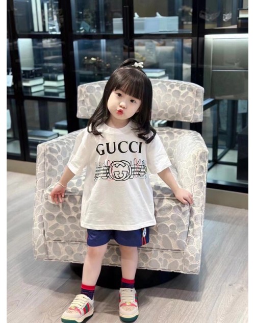 Gucci T-shirt Product Code：D-OYA-GG-80033When confirming stock and placing an order on whatsapp, please tell us the Product Code