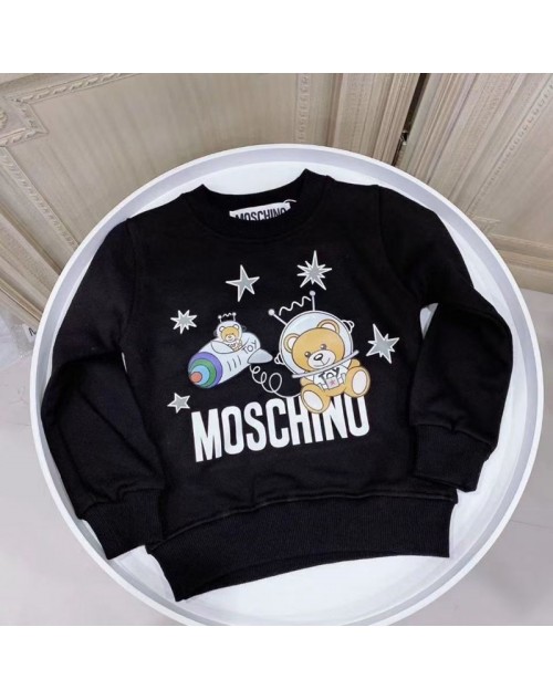 Moschino T-shirt Product Code：D-OYA-LV-80069When confirming stock and placing an order on whatsapp, please tell us the Product Code