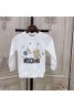 Moschino T-shirt Product Code：D-OYA-LV-80069When confirming stock and placing an order on whatsapp, please tell us the Product Code