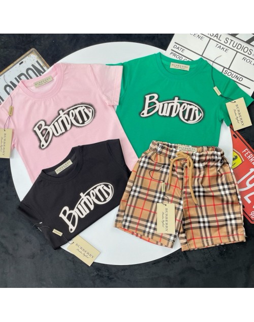 Burberry Children´s clothing Product Code：X-LI-BUR-59302When confirming stock and placing an order on whatsapp, please tell us the Product Code