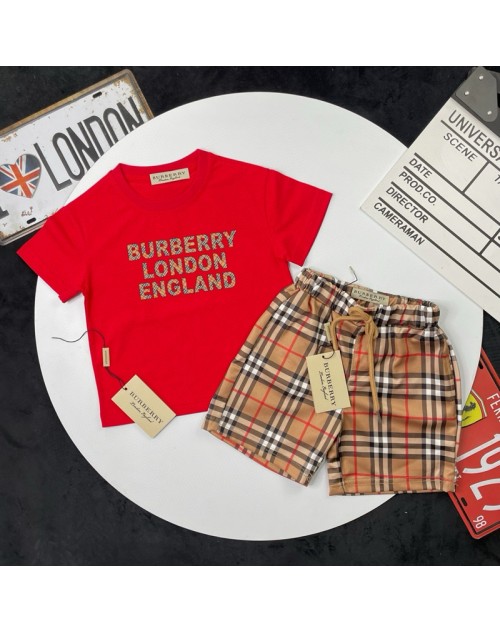 Burberry Children´s clothing Product Code：X-LI-BUR-59325When confirming stock and placing an order on whatsapp, please tell us the Product Code