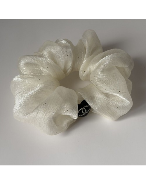 Chanel Hair accessories Product Code：X-LI-BUR-59658When confirming stock and placing an order on whatsapp, please tell us the Product Code
