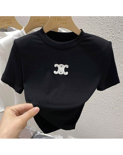 CELINE T-shirt Product Code：X-LI-CEL-59254When confirming stock and placing an order on whatsapp, please tell us the Product Code