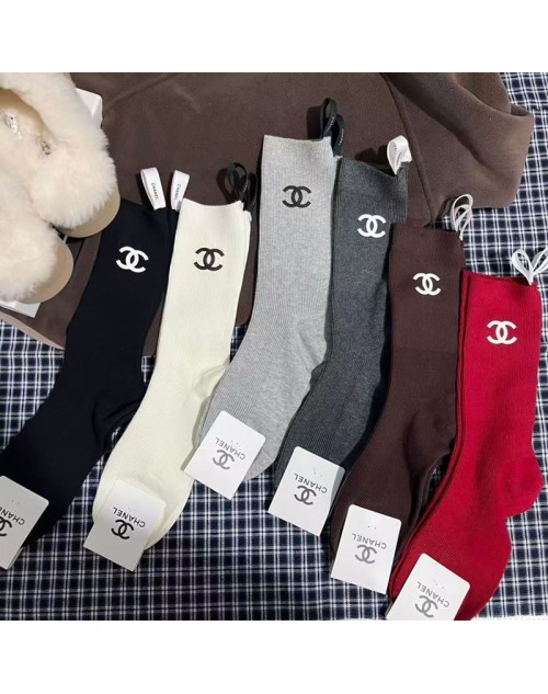 Chanel Socks Product Code：X-LI-CHA-59025When confirming stock and placing an order on whatsapp, please tell us the Product Code