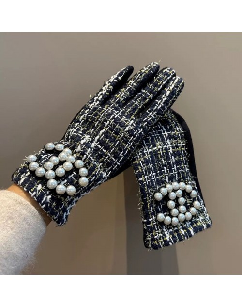 Chanel glove Product Code：X-LI-CHA-59114When confirming stock and placing an order on whatsapp, please tell us the Product Code