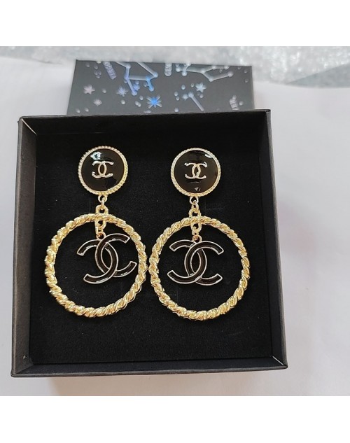Chanel Earring Product Code：X-LI-CHA-59150When confirming stock and placing an order on whatsapp, please tell us the Product Code