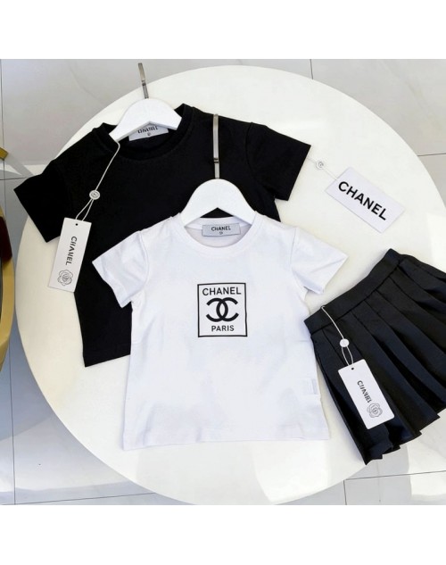 Chanel Children´s clothing Product Code：X-LI-CHA-59353When confirming stock and placing an order on whatsapp, please tell us the Product Code