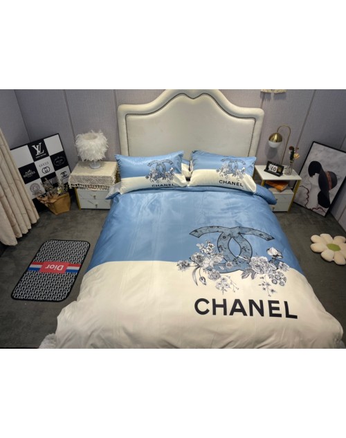 Chanel Bedding Product Code：X-LI-CHA-59489When confirming stock and placing an order on whatsapp, please tell us the Product Code