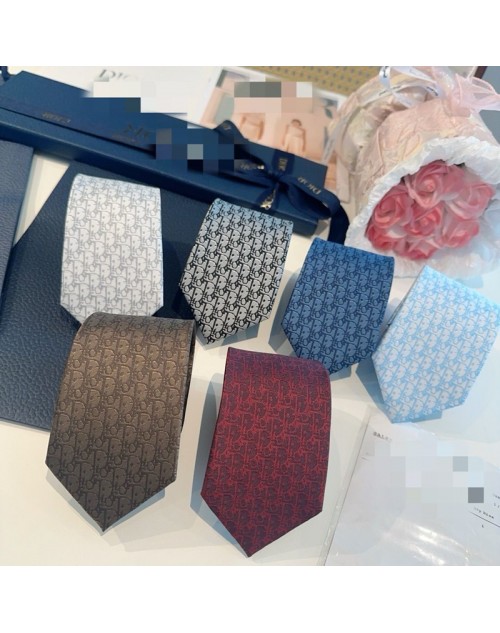 Dior Mask Product Code：X-LI-DIO-59170When confirming stock and placing an order on whatsapp, please tell us the Product Code