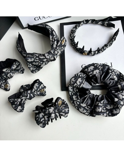 Dior Hair accessories Product Code：X-LI-DIO-59393When confirming stock and placing an order on whatsapp, please tell us the Product Code