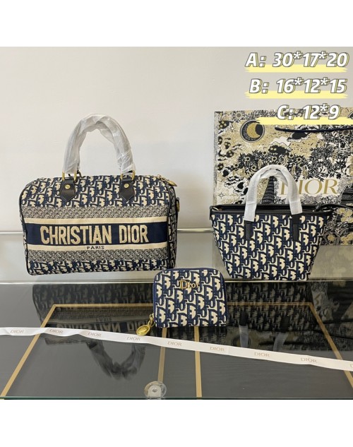 Dior Bag Product Code：X-LI-DIO-59559When confirming stock and placing an order on whatsapp, please tell us the Product Code