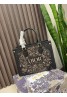 Dior Bag Product Code：X-LI-DIO-59560When confirming stock and placing an order on whatsapp, please tell us the Product Code