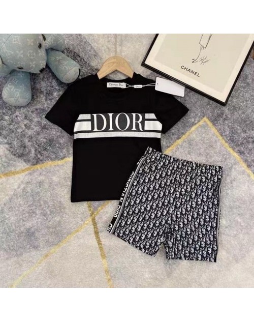Dior Children´s clothing Product Code：X-LI-DIO-59640When confirming stock and placing an order on whatsapp, please tell us the Product Code