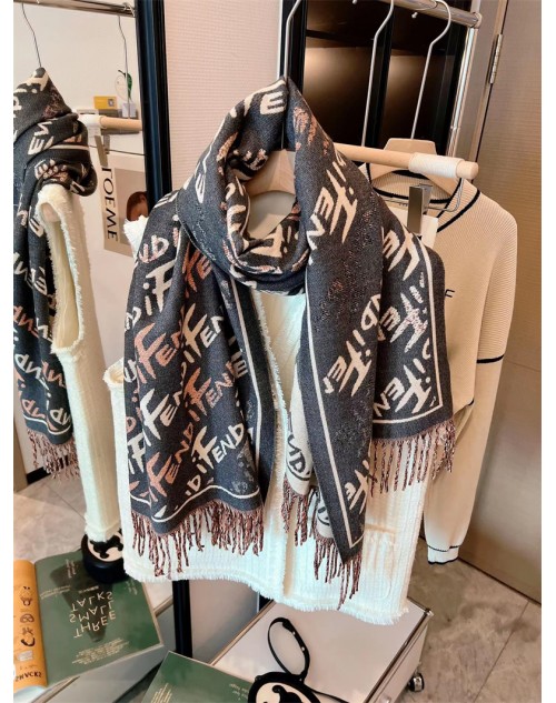 fendi Stylish warm scarf shawl