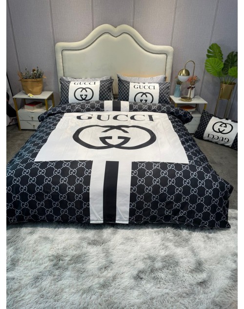 Gucci Bedding Product Code：X-LI-GG-59503When confirming stock and placing an order on whatsapp, please tell us the Product Code