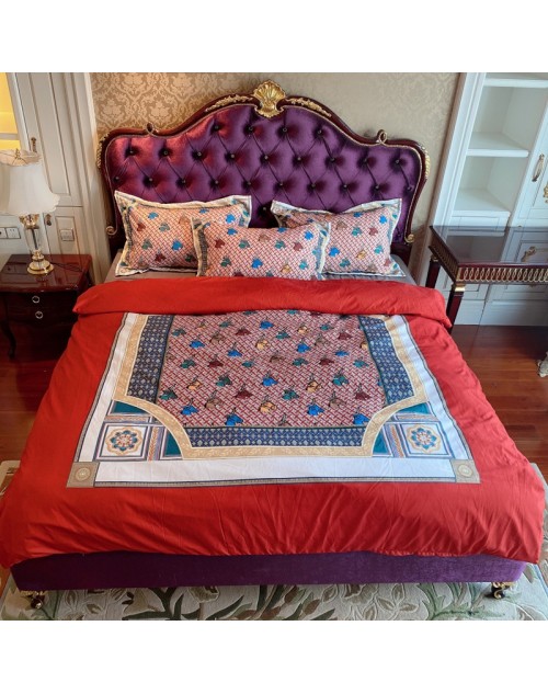 Burberry Bedding Product Code：X-LI-HER-59513When confirming stock and placing an order on whatsapp, please tell us the Product Code
