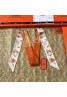 Hermes Scarf Product Code：X-LI-HER-59716When confirming stock and placing an order on whatsapp, please tell us the Product Code