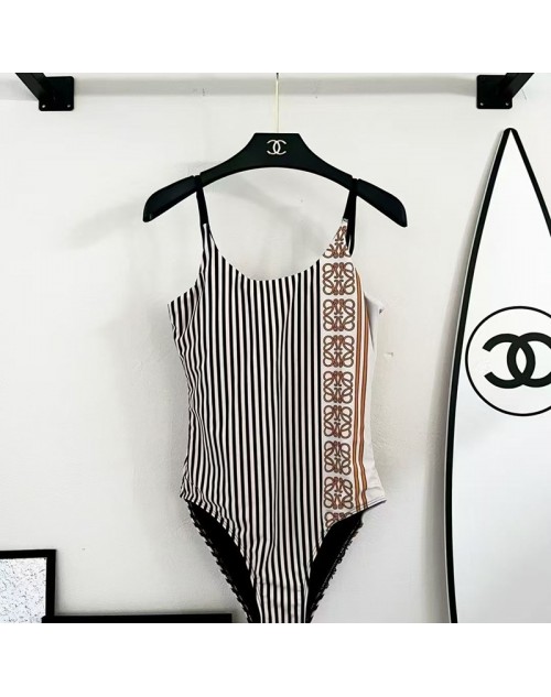 LOEWE Swimsuit Product Code：X-LI-LOE-59684When confirming stock and placing an order on whatsapp, please tell us the Product Code