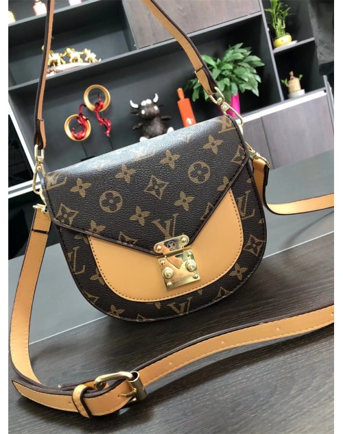 LV shoulder bag fashion small bag18*16*9cm