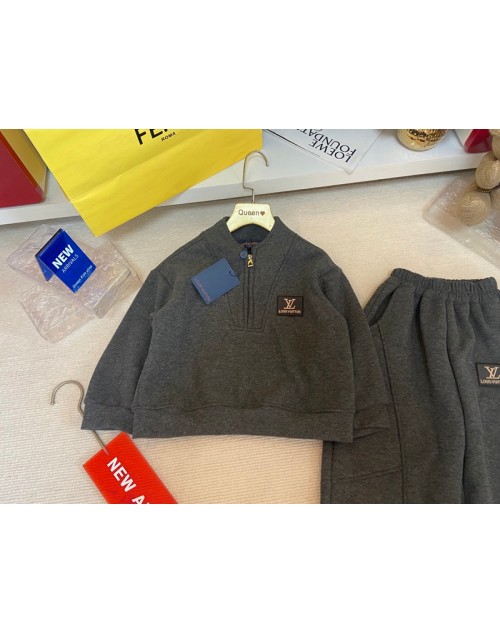 Lv Children´s clothing Product Code：X-LI-LV-59086When confirming stock and placing an order on whatsapp, please tell us the Product Code