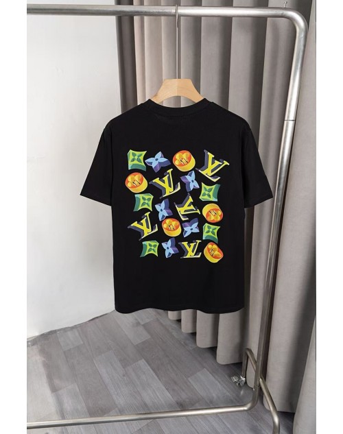 Lv T-shirt Product Code：X-LI-LV-59584When confirming stock and placing an order on whatsapp, please tell us the Product Code