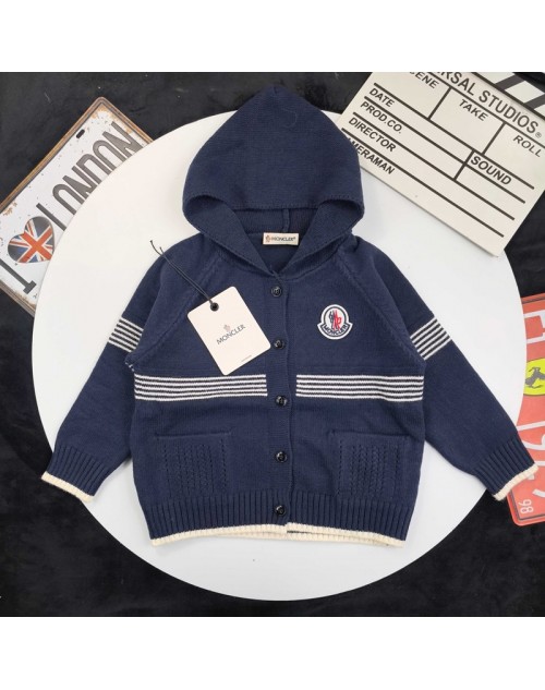 Moncler Children´s clothing Product Code：X-LI-MON-59024When confirming stock and placing an order on whatsapp, please tell us the Product Code