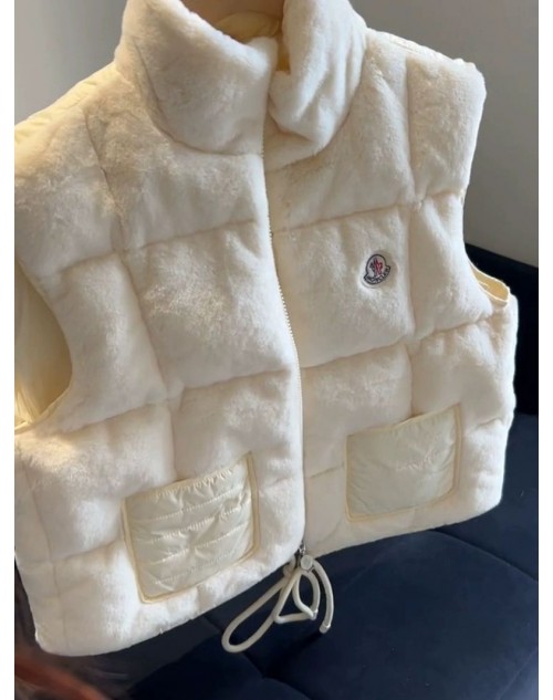 Moncler Children´s clothing Product Code：X-LI-MON-59036When confirming stock and placing an order on whatsapp, please tell us the Product Code