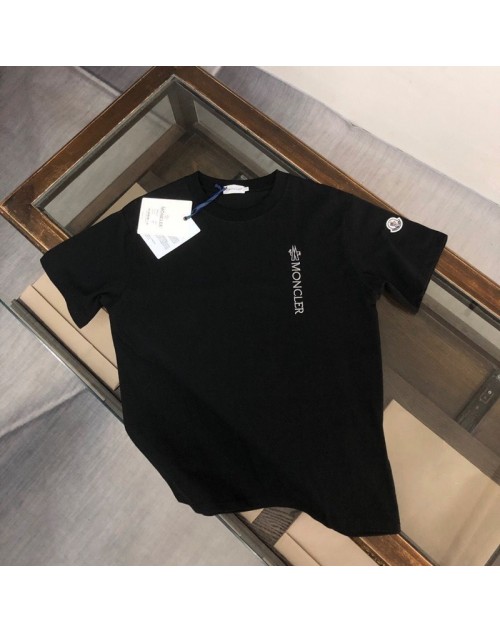Moncler T-shirt Product Code：X-LI-MON-59579When confirming stock and placing an order on whatsapp, please tell us the Product Code