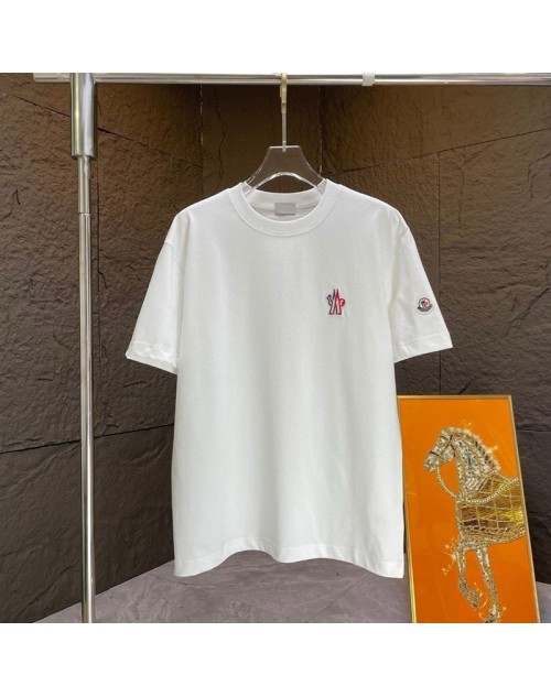 Moncler T-shirt Product Code：X-LI-MON-59589When confirming stock and placing an order on whatsapp, please tell us the Product Code