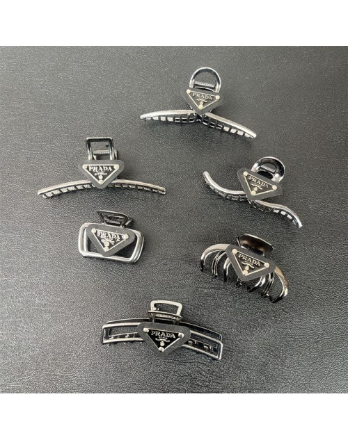 Prada Hair accessories Product Code：X-LI-PRA-58924When confirming stock and placing an order on whatsapp, please tell us the Product Code