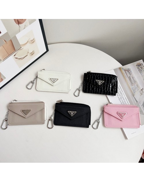 Prada Wallet Product Code：X-LI-PRA-59081When confirming stock and placing an order on whatsapp, please tell us the Product Code