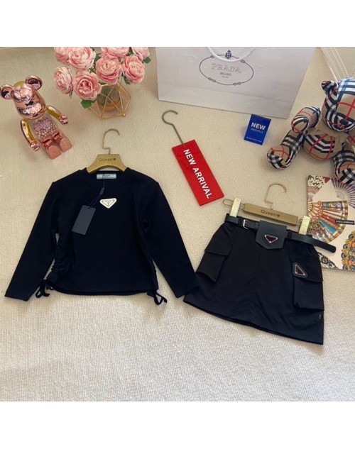 Prada Children´s clothing Product Code：X-LI-PRA-59252When confirming stock and placing an order on whatsapp, please tell us the Product Code