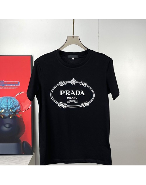 Prada T-shirt Product Code：X-LI-PRA-59592When confirming stock and placing an order on whatsapp, please tell us the Product Code