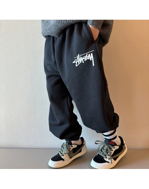 Stussy Pants Product Code：X-LI-STU-58888When confirming stock and placing an order on whatsapp, please tell us the Product Code