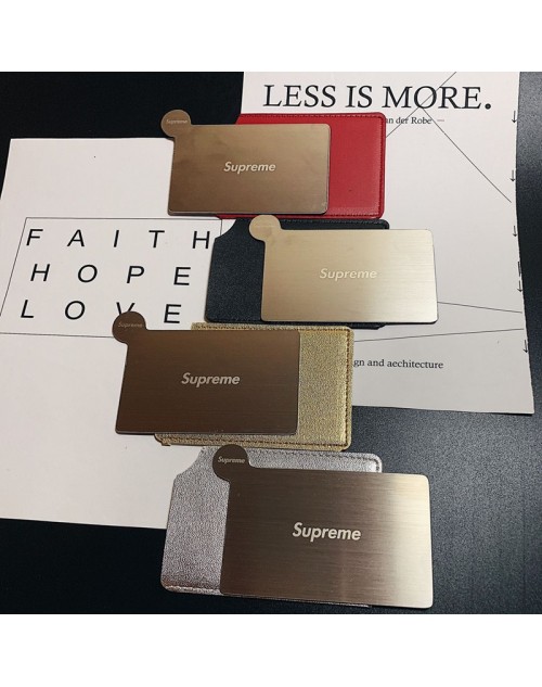 Supreme Key Chain Product Code：X-LI-SUP-59098When confirming stock and placing an order on whatsapp, please tell us the Product Code