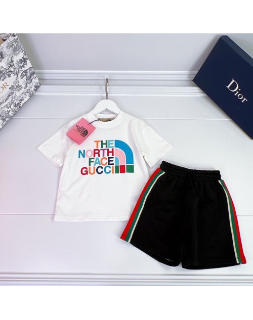 THE NORTH FACE Children´s clothing Product Code：X-LI-THE-59356When confirming stock and placing an order on whatsapp, please tell us the Product Code